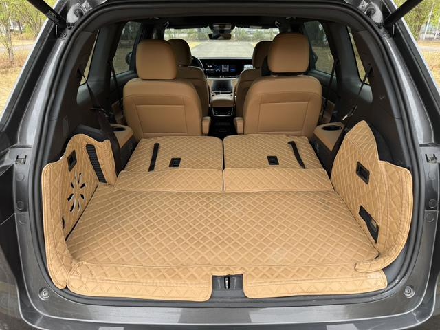 Certificated Pre-Owned Li Auto ONE 2021 Extended-Range 6-Seater Edition -u22045884