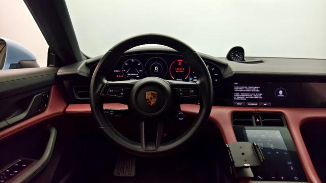 Pre-Owned Porsche Taycan 2022 Taycan 4S