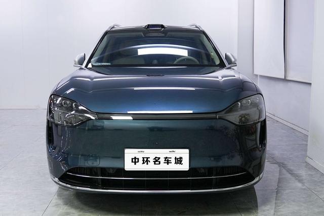 Certificated Pre-Owned Wenjie M9 2024 Extended-Range Ultra Six-Seater Edition -u22099589