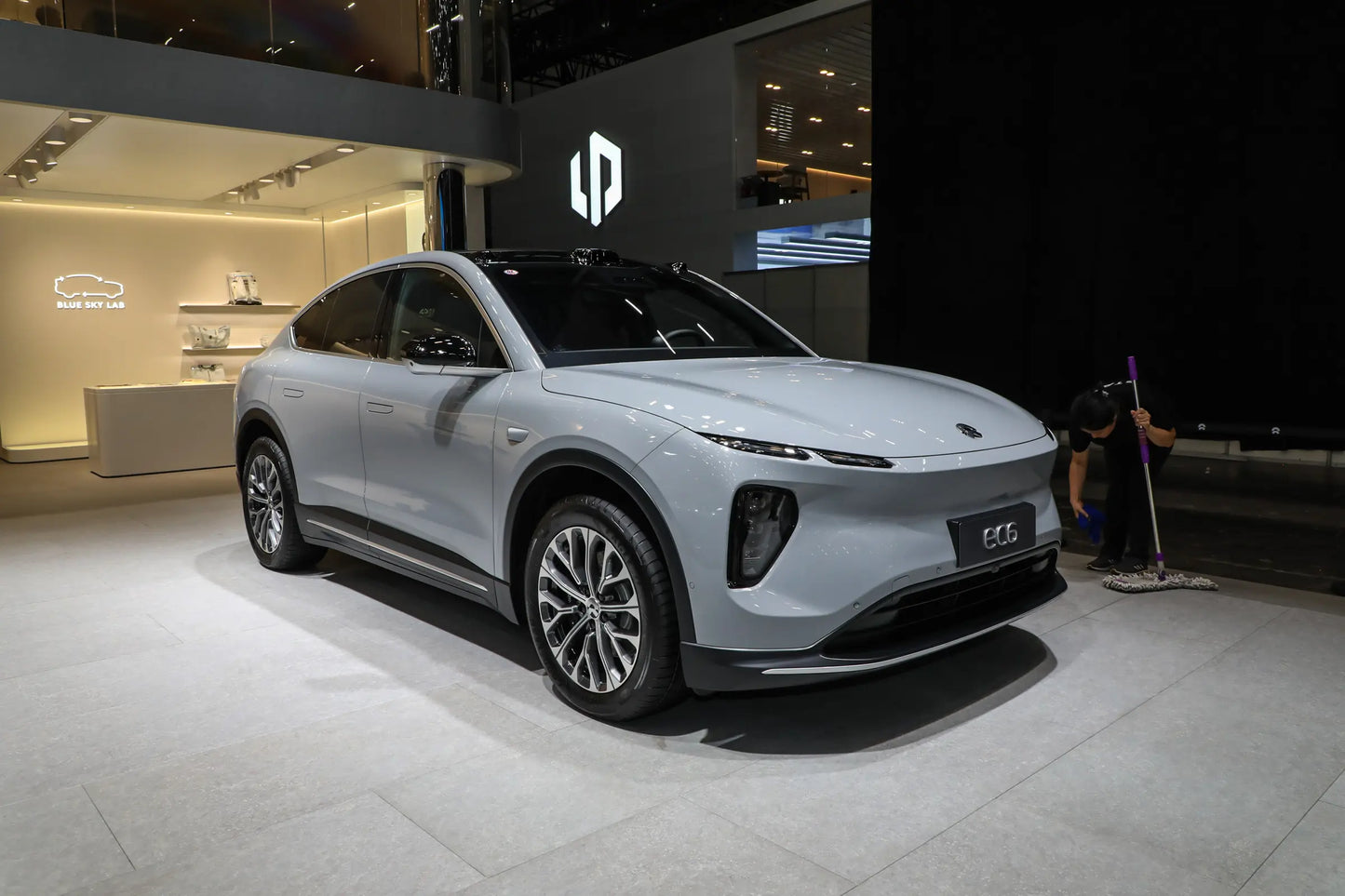 NIO EC6