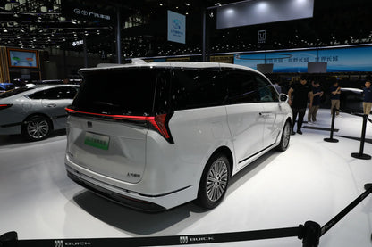 SAIC-GM Buick Buick GL8 -Hybrid PHEV