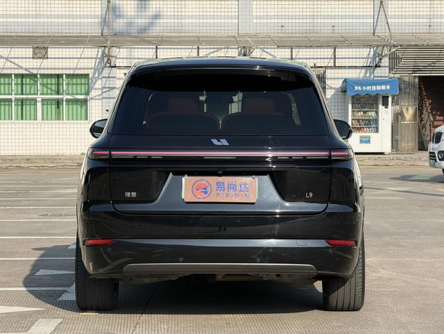 Pre - Owned 2022 Li L9 Max Edition