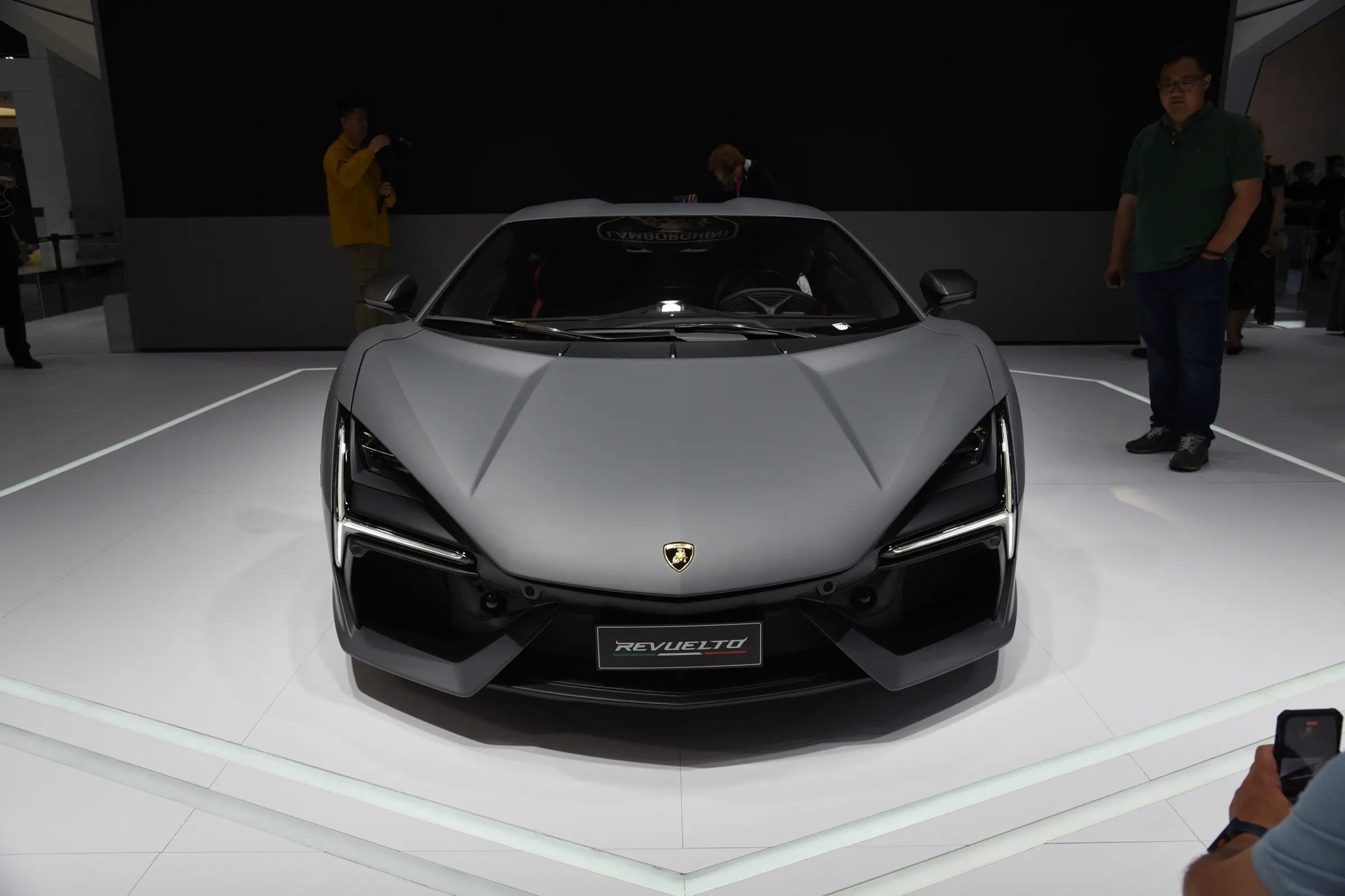 Lamborghini Revuelto -Hybrid PHEV