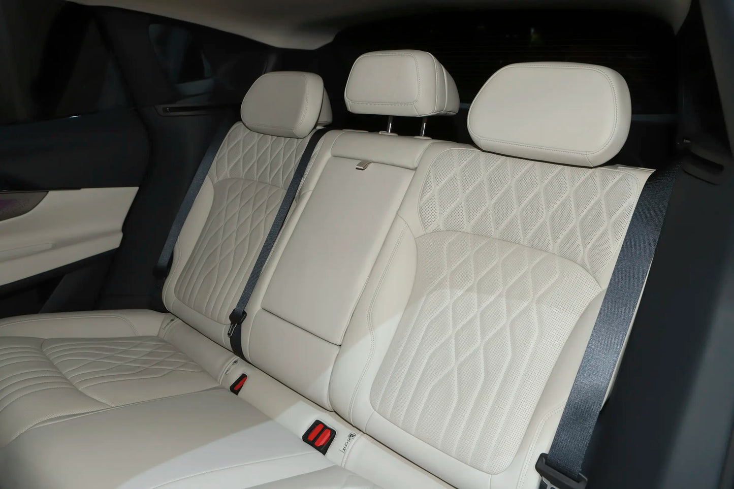 Lynk & Co Lynk & Co 08 EM-P -Hybrid PHEV