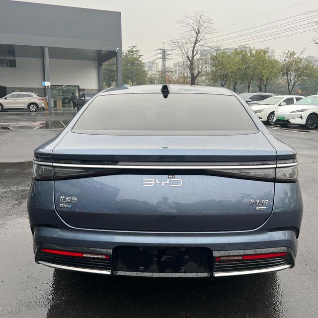 Certificated Pre-Owned BYD Seal 07DM 2025 Intelligent Driving Version DM-i 125KM Premium Edition -u22063934