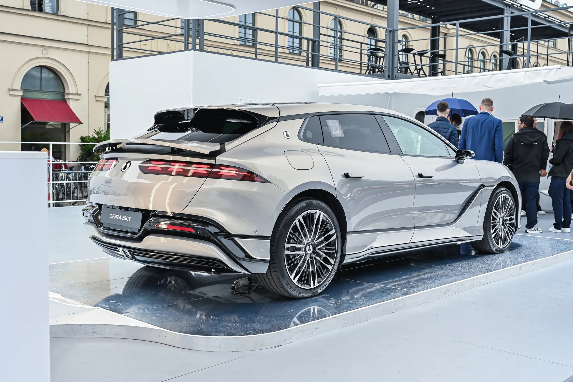 Denza Denza Z9GT DM -Hybrid PHEV