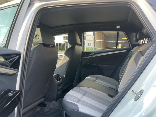 Certificated Pre-Owned Volkswagen ID.4 Crozz 2025 Pure Enjoyment Edition