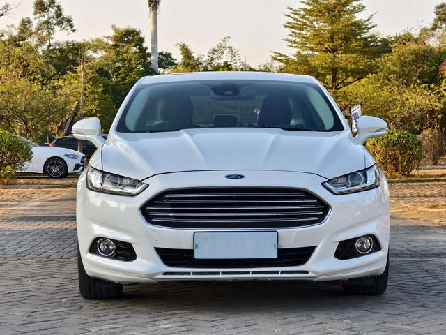 Certificated Pre-Owned Ford Mondeo 2013 2.0L GTDi240 Luxury Sport Version - u22406656