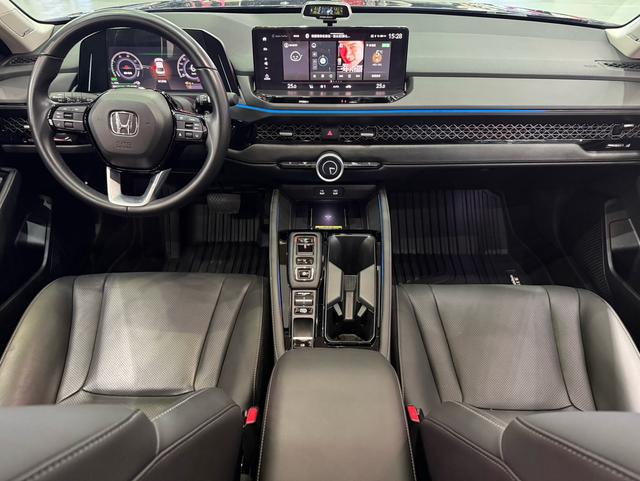 Certificated Pre-Owned Accord PHEV 2023 e:PHEV Prestige Edition -u21924853