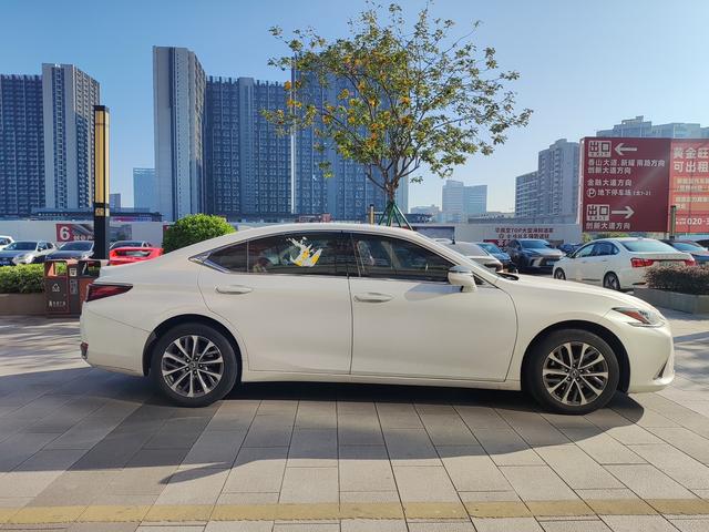 Certificated Used Lexus ES 2023 260 Premium Edition - u22063235