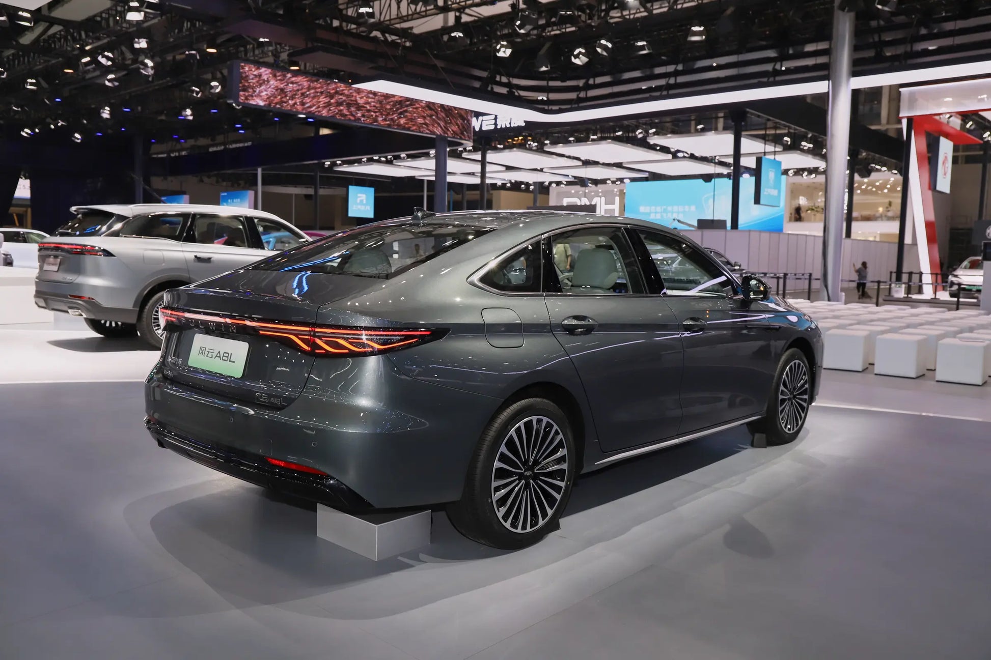 Chery Fengyun A8L -Hybrid PHEV