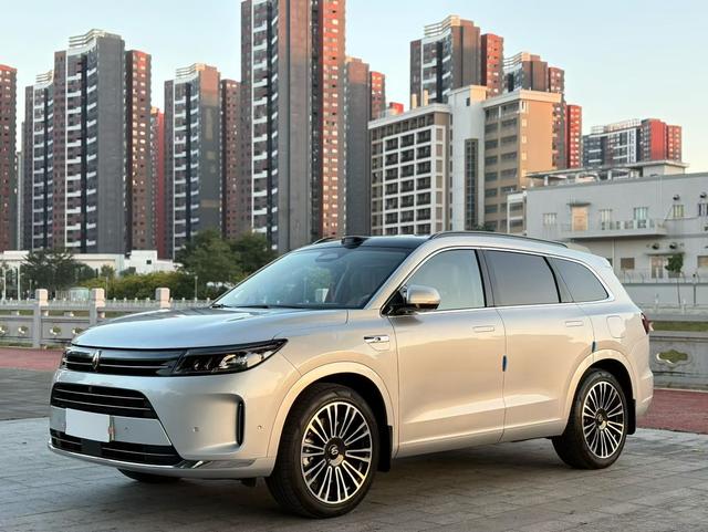 Certificated Pre-Owned Wenjie M7 2024 Max Five-seater Four-wheel Drive Intelligent Driving Version -u21674208