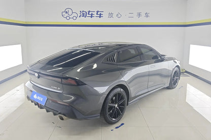 Certificated Pre-Owned Changan UNI-V 2022 1.5T Premium Edition - u22332514