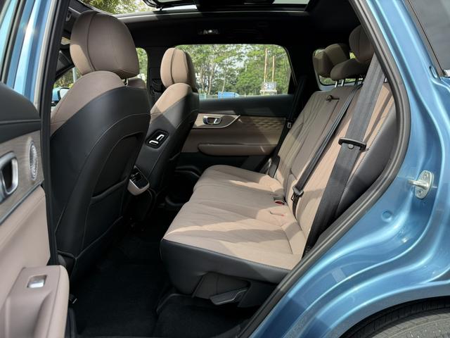 Certificated Pre-Owned Chery Tiggo 8 PLUS C-DM 2025 1.5T Premium Edition -u22018186