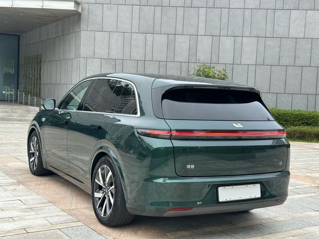 Pre - Owned 2023 Li L7 Pro Edition