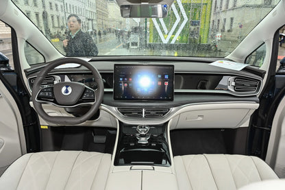 Denza Denza D9 DM -Hybrid PHEV