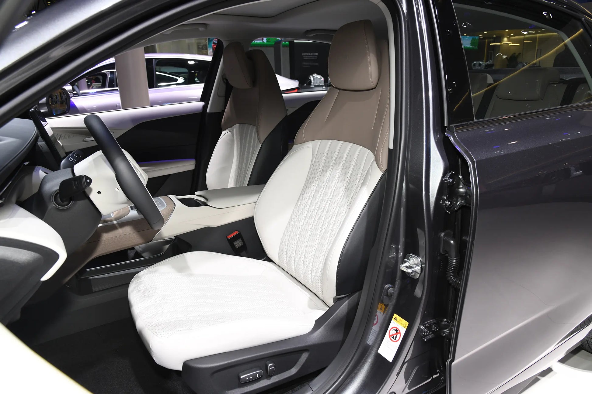 Qiyuan Changan Qiyuan A05 -Hybrid PHEV