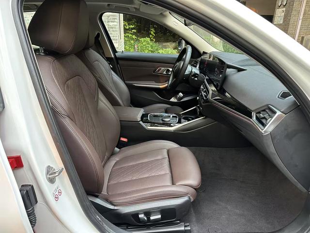 Pre-Owned BMW i3 2022 Model eDrive 35 L