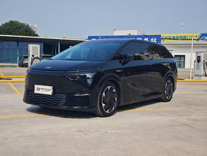 Certificated Pre-Owned XPENG X9 2024 702 Ultra Long Range Max-u22216087