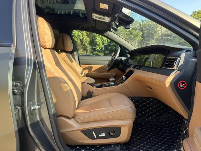 Pre-Owned Li Xiang ONE 2021 Model Extended-Range 6-Seater Version