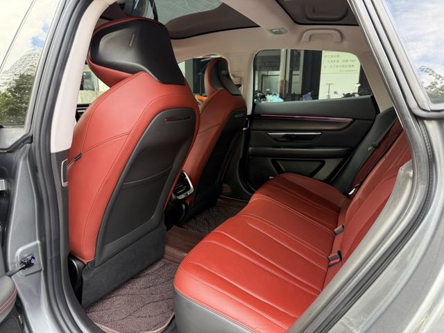 Certificated Pre-Owned XPENG P7 2022 670N+-u21600608