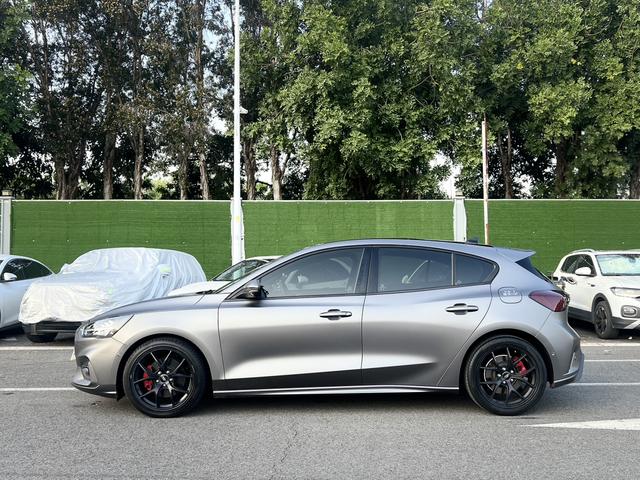 Certificated Pre-Owned Ford Focus 2019 Hatchback EcoBoost 180 Automatic ST Line - u22058856