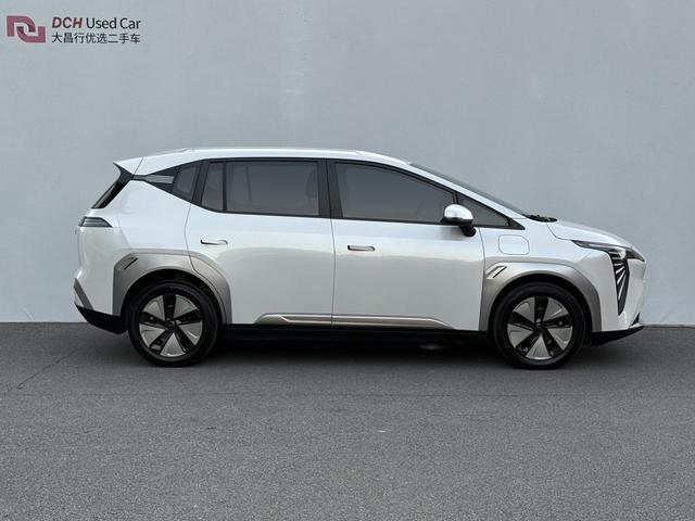 Pre-Owned AION Y 2023 Model AION Y Younger