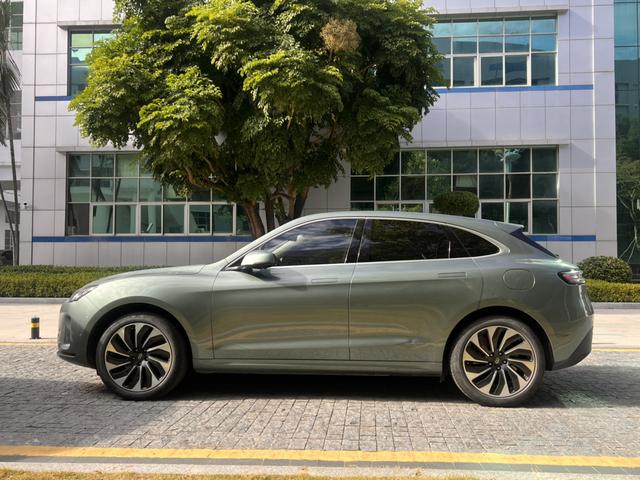 Pre - Owned 2022 AITO M5 Extended - Range 4WD Premium Edition