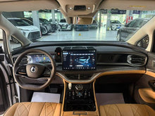 Certificated Pre-Owned Denza D9 DM 2024 1050 Premium Edition -u21478277