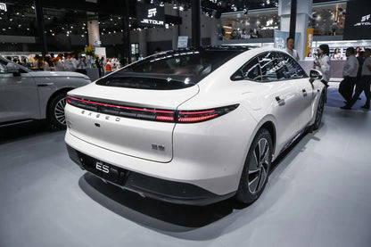 Exeed Stellar Era ES-Hybrid REEV