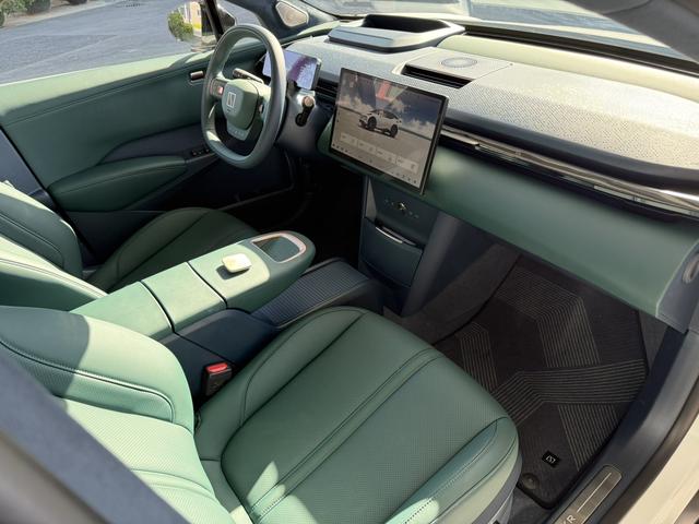 Pre-Owned ZEEKR X 2025 5-Seat Rear-Wheel Drive Long-Range Version