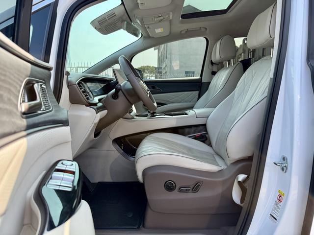 Certificated Pre-Owned Denza D9 DM 2022 970 4WD Honor Edition -u21918931