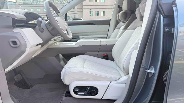 Pre-Owned ZEEKR 7X 2025 Model 100kWh Long-Range Rear-Wheel Drive Intelligent Driving Version