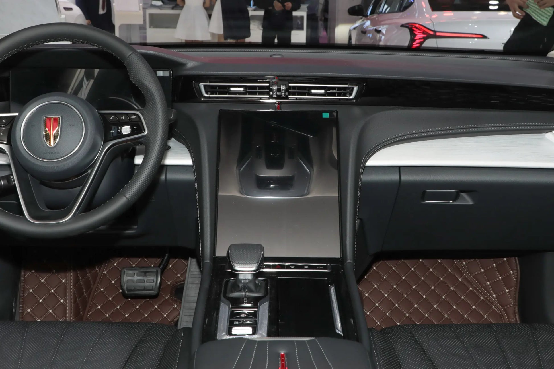 Hongqi H5 -Hybrid PHEV