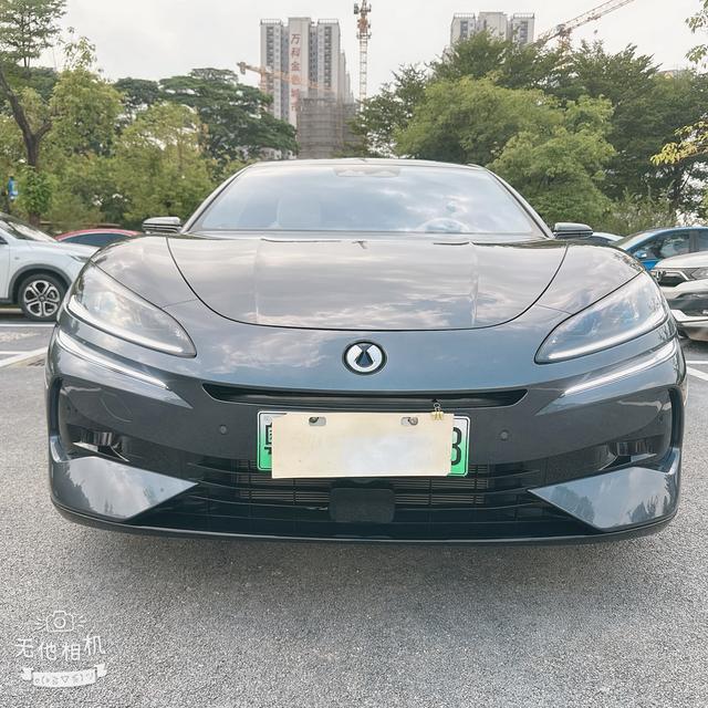 Certificated Pre-Owned Denza Z9 DM 2024 Edition 1100 4WD Ultra Version -u21159127