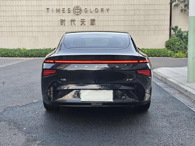 Certificated Pre-Owned XPENG P7 2022 670N+-u22192777