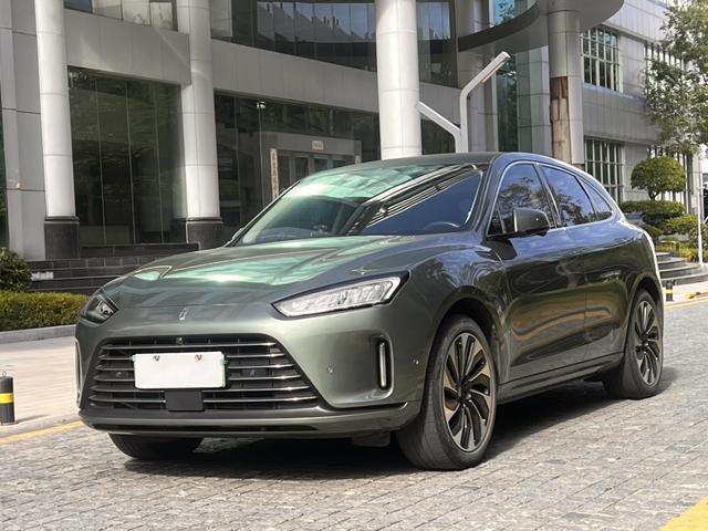 Pre - Owned 2022 AITO M5 Extended - Range 4WD Premium Edition