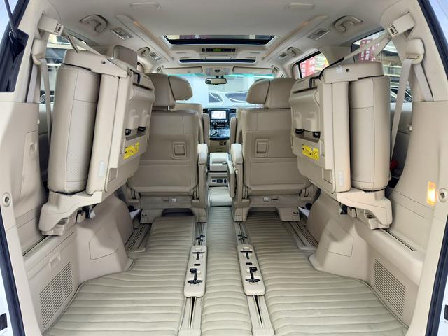 Certificated Pre-Owned Alphard 2012 3.5L Luxury Edition - u22054755