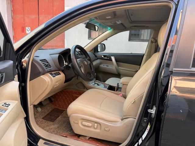 Certificated Pre-Owned GAC Toyota Highlander 2012 2.7L 2WD 7-Seater Luxury Edition - u22056961