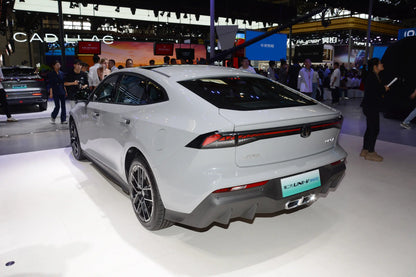 Dongfeng Nissan Venucia V DD-i -Hybrid PHEV