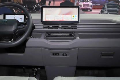 Geely Farizon Xingxiang V