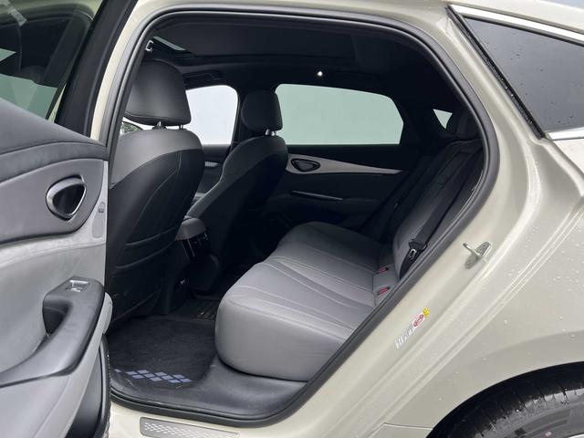 Pre-Owned BYD Seal 07DM 2025 Model ADAS Version DM-i 125KM Premium Type