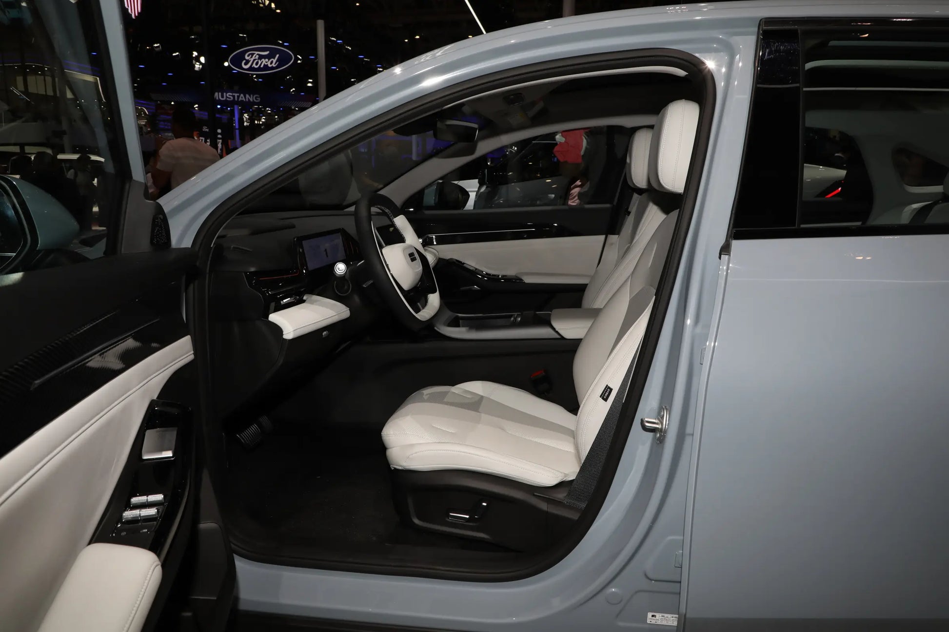 Geely Galaxy Galaxy L6 -Hybrid PHEV