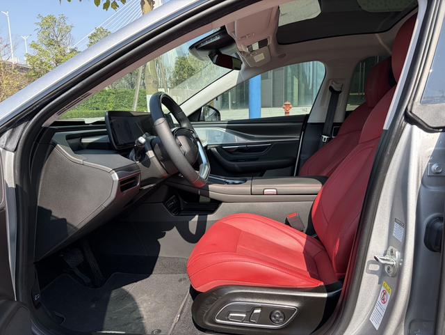 Certificated Pre-Owned XPENG P7 2023 P7i 702 Max-u22292090