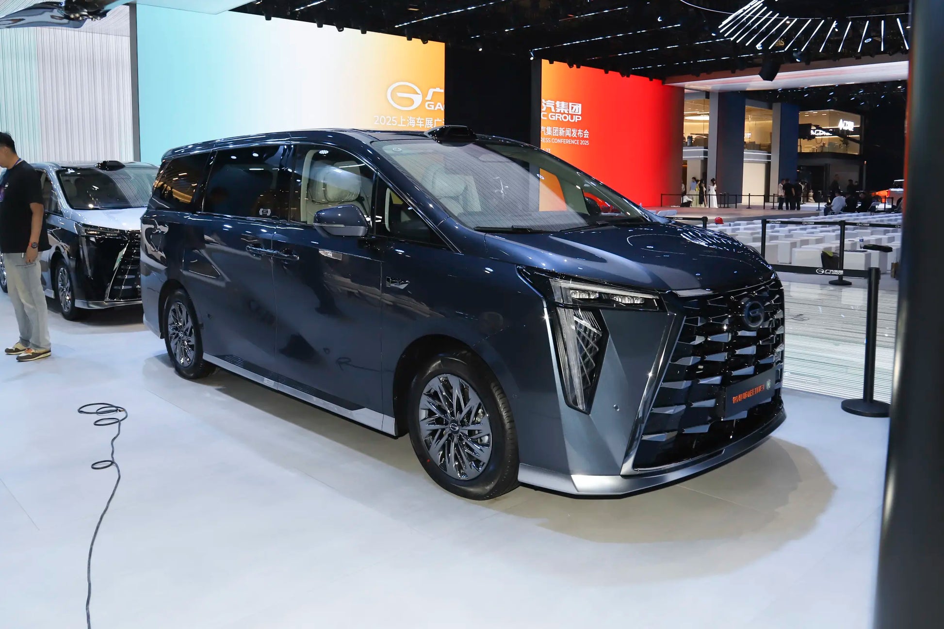 GAC Trumpchi Trumpchi Vision M8 -Hybrid PHEV