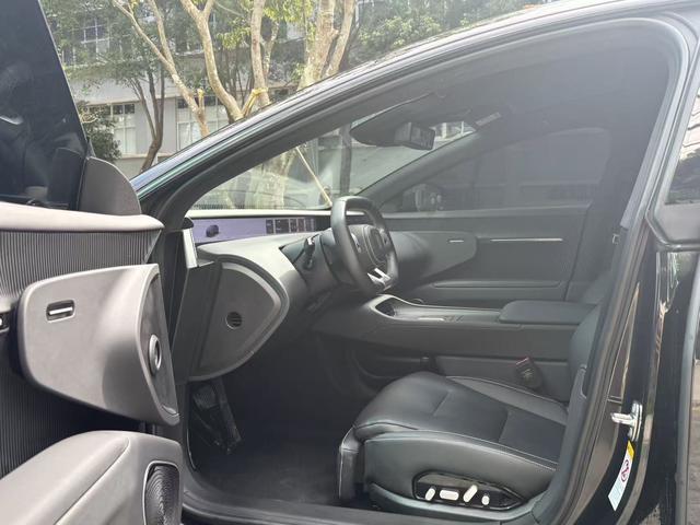 Pre - Owned 2025 Avita 12 Ultra Rear - wheel Drive Extended - range Edition