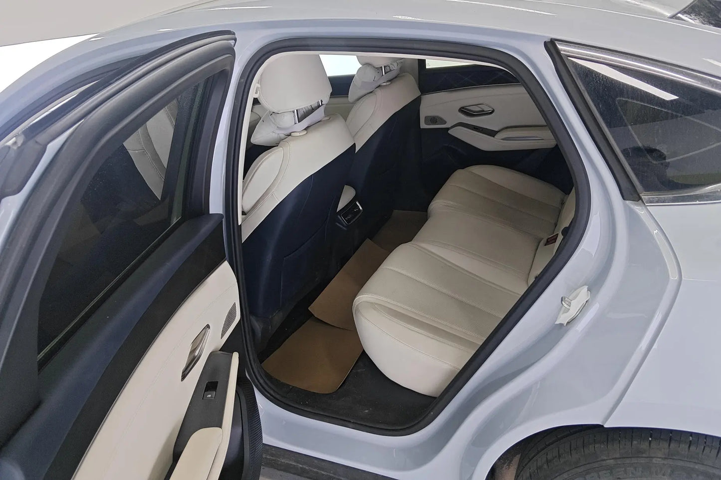 Certificated Pre-Owned BYD Qin L DM 2024 DM-i 80KM Beyond Edition -u21812278