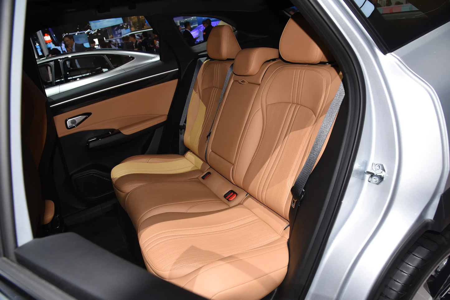 Geely Galaxy Galaxy L7 -Hybrid PHEV