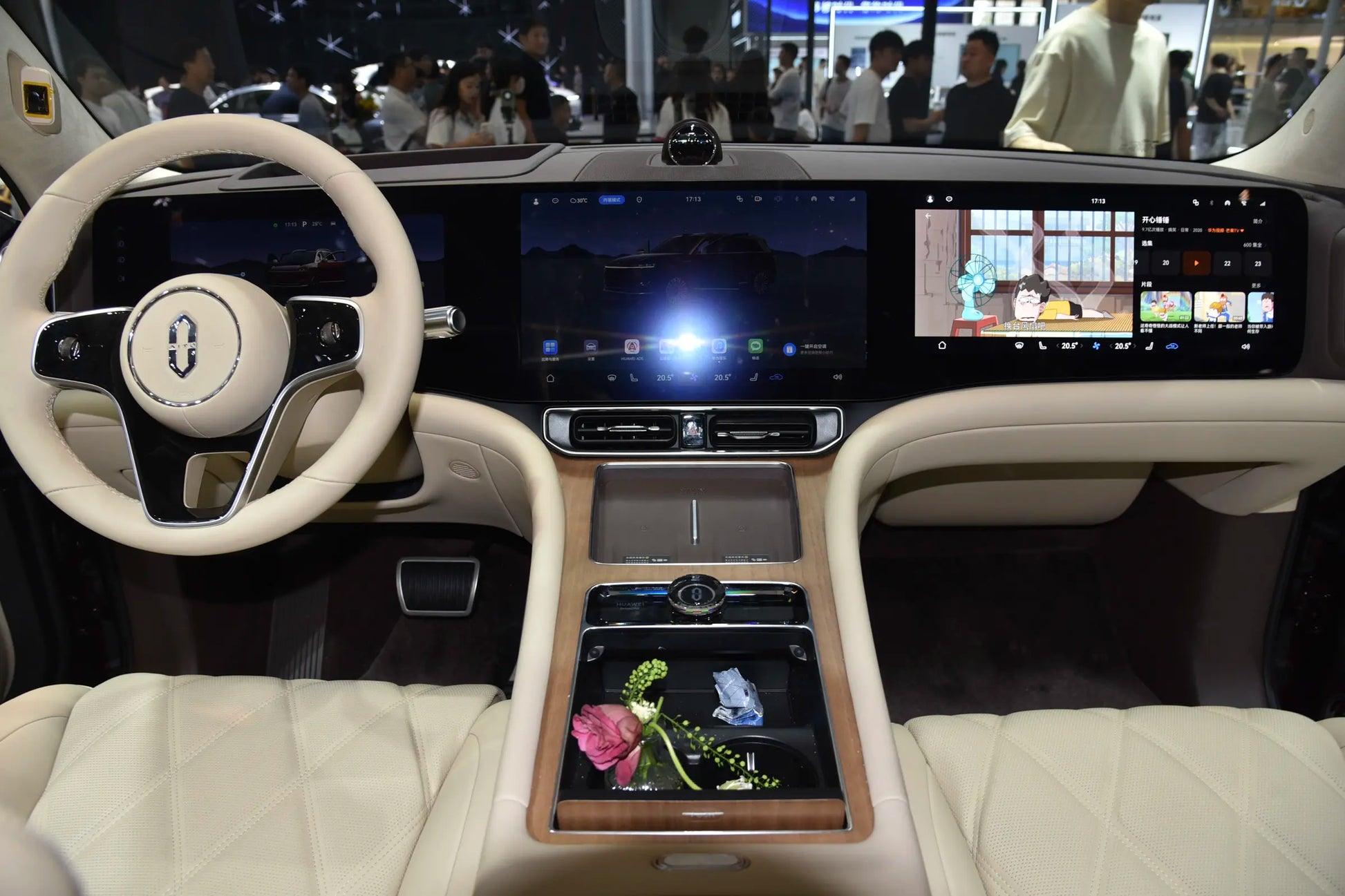 Seres Auto AITO M9-Hybrid REEV