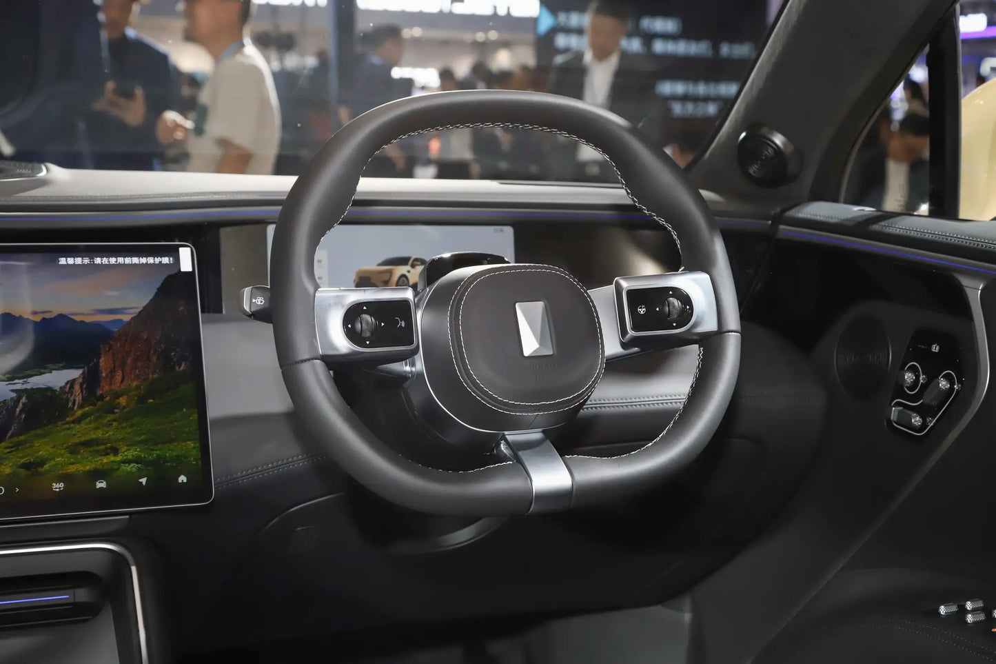 AVATR 11-Hybrid REEV